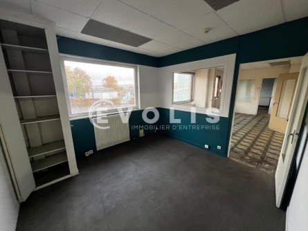 Photo 12 – location Entrepôts / activités	ETAMPES (91150)