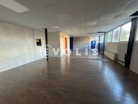 Photo 5 – location Locaux commerciaux	PESSAC (33600)