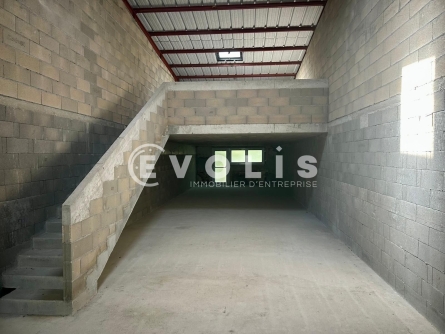 Photo 5 – vente Entrepôts / activités	SAINT CHERON (91530)