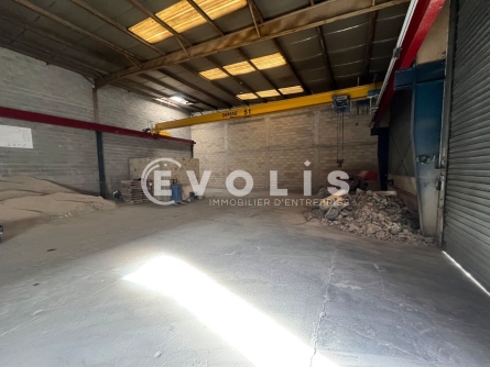 Photo 2 – location Entrepôts / activités	OZOIR LA FERRIERE (77330)