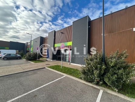 Photo 1 – location Entrepôts / activités	ANSE (69480)