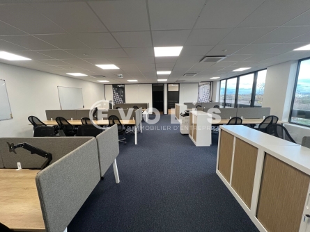 Photo 1 – location bureaux	CHESSY (77700)