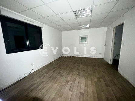 Photo 6 – location Entrepôts / activités	AUDENGE (33980)