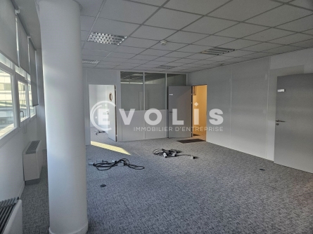 Photo 2 – location bureaux	MASSY (91300)
