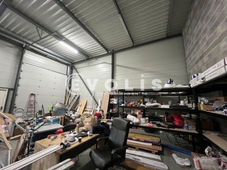 Photo 4 – location Entrepôts / activités	BRUGES (33520)