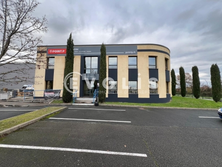 Photo 6 – location Entrepôts / activités	ARNAS (69400)