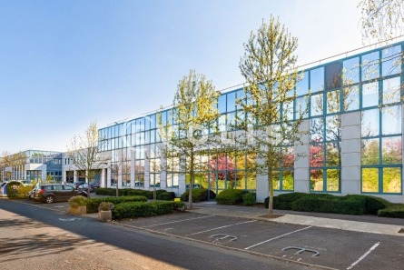 Photo 2 – location Entrepôts / activités	FRESNES (94260)