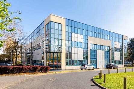 Photo 3 – location Entrepôts / activités	FRESNES (94260)