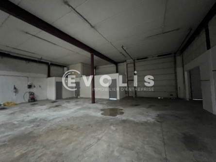 Photo 8 – location Entrepôts / activités	LE BLANC MESNIL (93150)