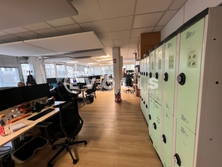 Photo 3 – location bureaux	BRUGES (33520)