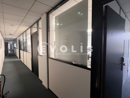 Photo 4 – location bureaux	BRUGES (33520)