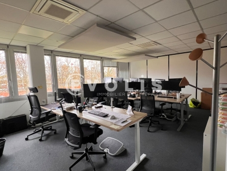 Photo 1 – location bureaux	BRUGES (33520)
