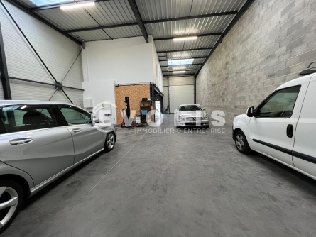 Photo 2 – location Entrepôts / activités	CORBAS (69960)