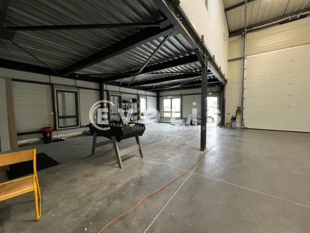 Photo 3 – location Entrepôts / activités	CORBAS (69960)