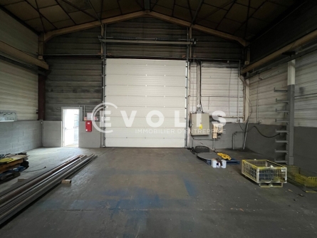 Photo 4 – location Entrepôts / activités	JASSANS RIOTTIER (01480)