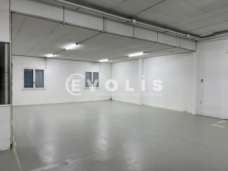 Photo 10 – vente Entrepôts / activités	VILLEFRANCHE SUR SAONE (69400)