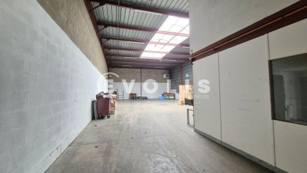 Photo 5 – location Entrepôts / activités	COLLEGIEN (77090)