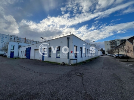 Photo 2 – location Entrepôts / activités	VILLEURBANNE (69100)