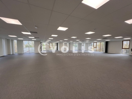 Photo 1 – location bureaux	BRUGES (33520)