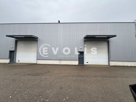 Photo 2 – location Entrepôts / activités	MILLERY (69390)