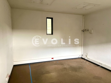 Photo 5 – location Entrepôts / activités	BRUGES (33520)