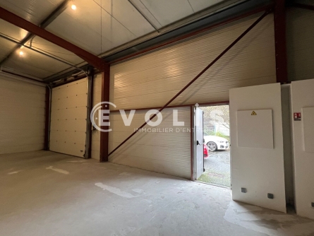 Photo 3 – location Entrepôts / activités	EYSINES (33320)