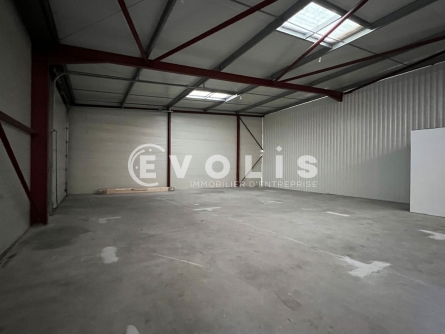 Photo 1 – location Entrepôts / activités	EYSINES (33320)