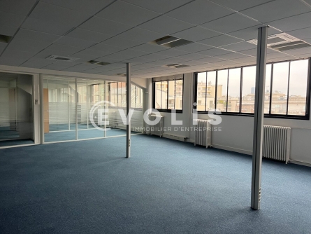 Photo 1 – location bureaux	PARIS (75015)