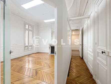 Photo 8 – location bureaux	PARIS (75008)