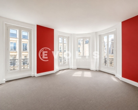 Photo 3 – location bureaux	PARIS (75008)