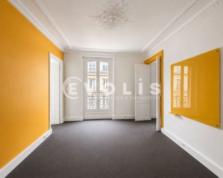 Photo 5 – location bureaux	PARIS (75008)