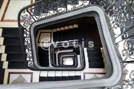 Photo 3 – location bureaux	PARIS (75008)