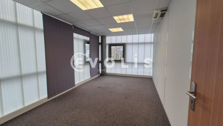 Photo 11 – location Entrepôts / activités	SERRIS (77700)