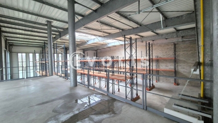 Photo 13 – location Entrepôts / activités	SERRIS (77700)