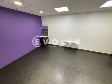 Photo 3 – location bureaux	SALOUEL (80480)