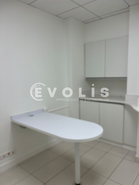 Photo 5 – vente bureaux	PARIS (75015)