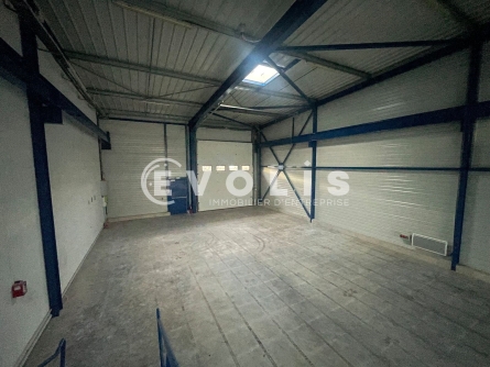 Photo 4 – location Entrepôts / activités	SAINT JEAN D'ILLAC (33127)