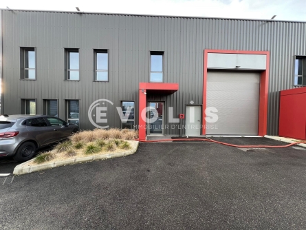 Photo 5 – location Entrepôts / activités	CHASSIEU (69680)