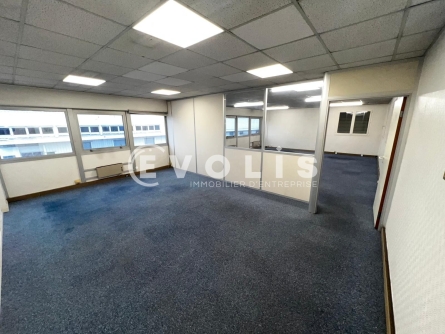 Photo 6 – location Entrepôts / activités	BONDOUFLE (91070)