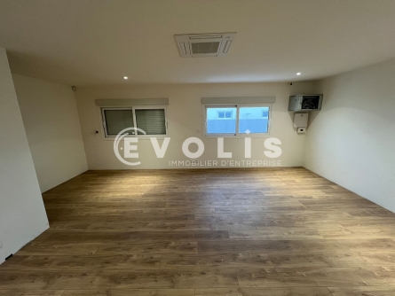 Photo 7 – location Entrepôts / activités	BRIE COMTE ROBERT (77170)