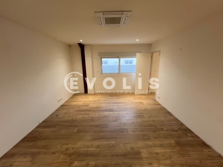 Photo 8 – location Entrepôts / activités	BRIE COMTE ROBERT (77170)