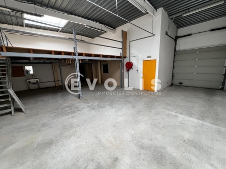 Photo 3 – location Entrepôts / activités	BONDOUFLE (91070)