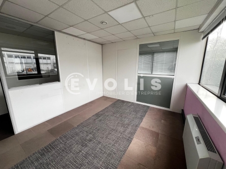 Photo 5 – location Entrepôts / activités	BONDOUFLE (91070)