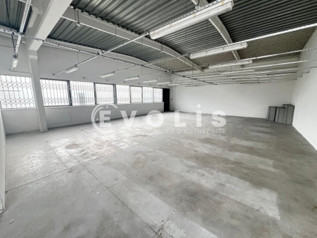 Photo 8 – location Entrepôts / activités	BONDOUFLE (91070)