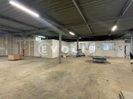 Photo 4 – location Entrepôts / activités	BORDEAUX (33300)