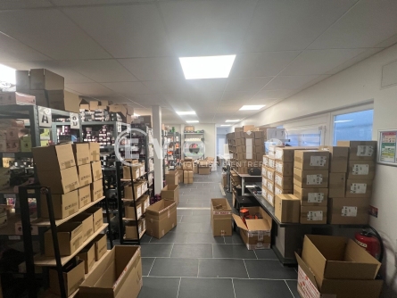 Photo 2 – vente Entrepôts / activités	CHENNEVIERES SUR MARNE (94430)