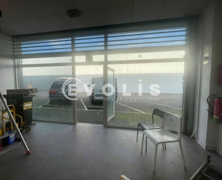 Photo 2 – location Entrepôts / activités	BORDEAUX (33300)