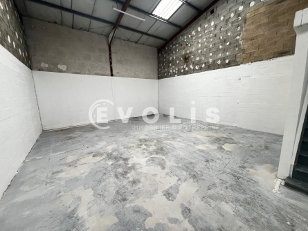 Photo 2 – location Entrepôts / activités	LISSES (91090)