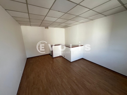 Photo 14 – location Entrepôts / activités	LISSES (91090)