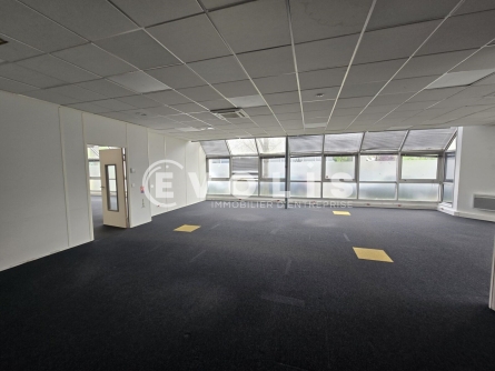 Photo 2 – location bureaux	LES ULIS (91940)